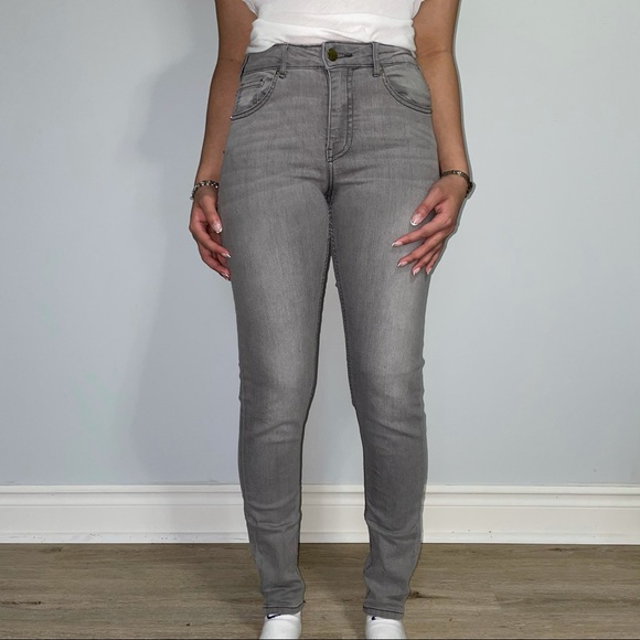 H&M GREY SKINNY JEANS - Picture 7 of 7